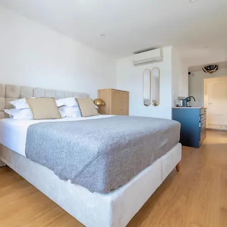 Apartment Bella Vista Wit Sea View By Irundo *