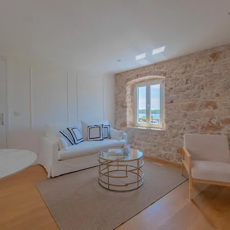 Bella Vista Wit Sea View By Irundo * Sibenik