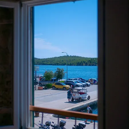 Bella Vista Wit Sea View By Irundo شيبينيك