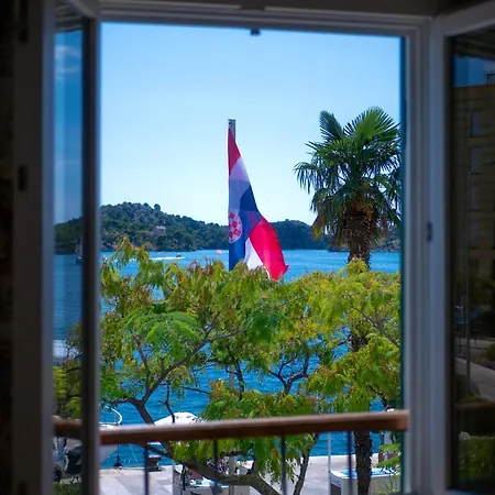 Bella Vista Wit Sea View By Irundo Sibenik